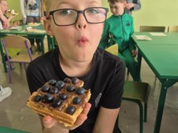 48600310511175808268365315357485977164544588n